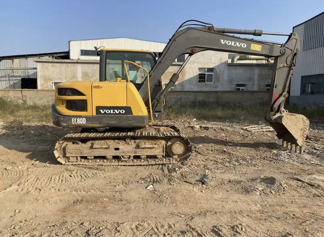 VOLVO EC80D - Kāpurķēžu ekskavators: foto 5 VOLVO EC80D - Kāpurķēžu ekskavators: foto 5
