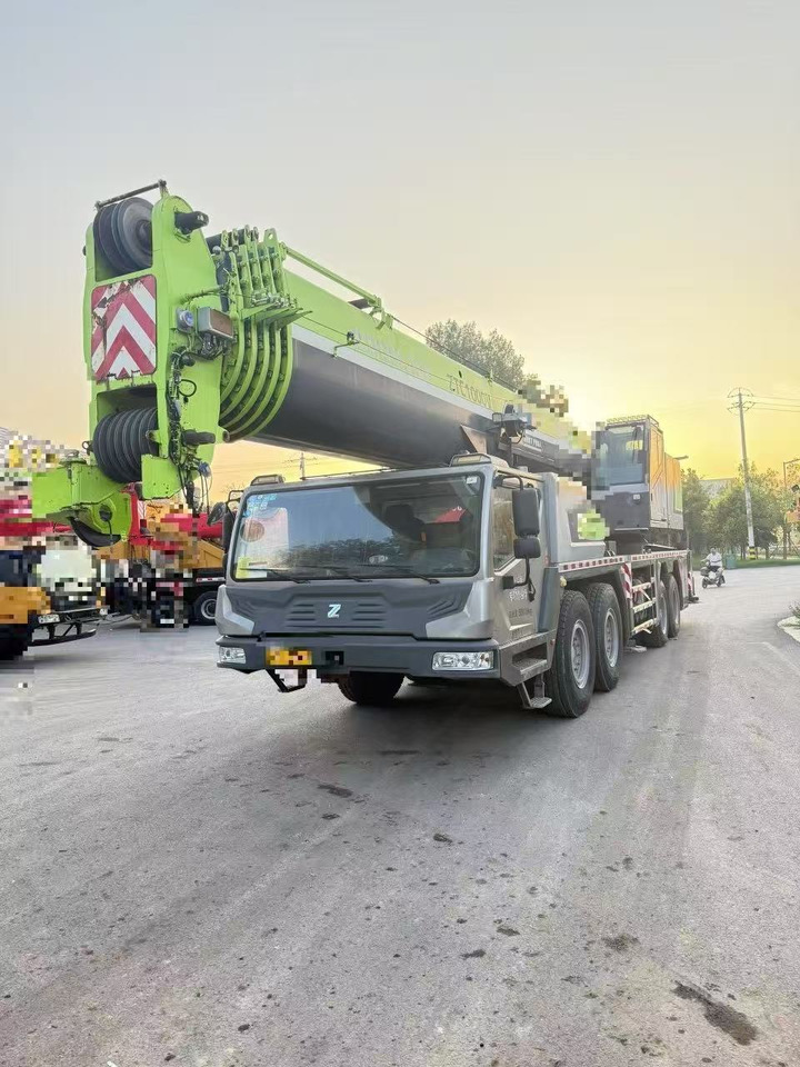 ZOOMLION ZOOMLION ZOOMLION - Autoceltnis: foto 1 ZOOMLION ZOOMLION ZOOMLION - Autoceltnis: foto 1