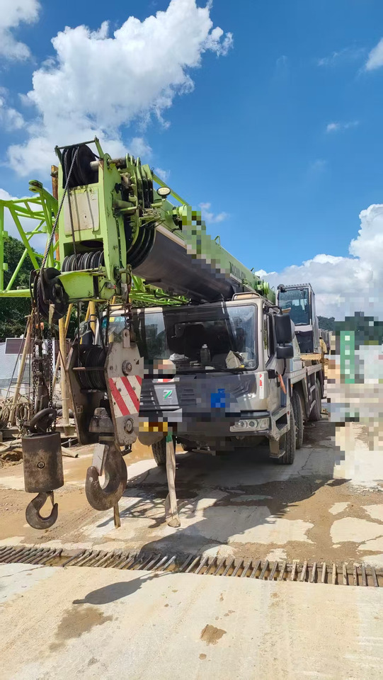 ZOOMLION ZOOMLION ZOOMLION - Autoceltnis: foto 1 ZOOMLION ZOOMLION ZOOMLION - Autoceltnis: foto 1