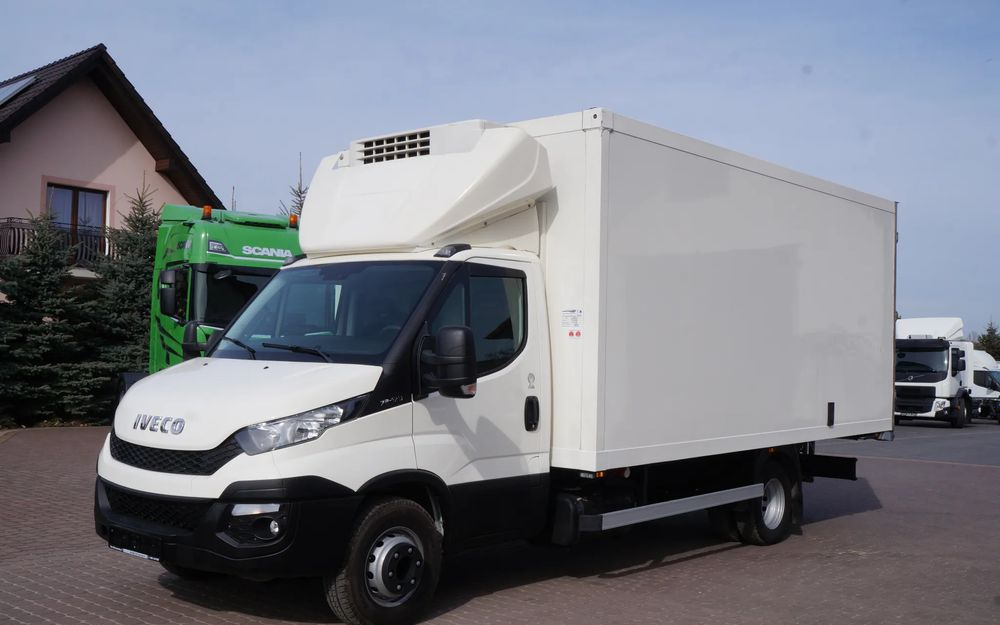 Iveco DAILY 70c17 CHŁODNIA 5 m Thermo king V-500 MAX Wzorowy Stan - Kravas automašīna refrižerators: foto 1 Iveco DAILY 70c17 CHŁODNIA 5 m Thermo king V-500 MAX Wzorowy Stan - Kravas automašīna refrižerators: foto 1