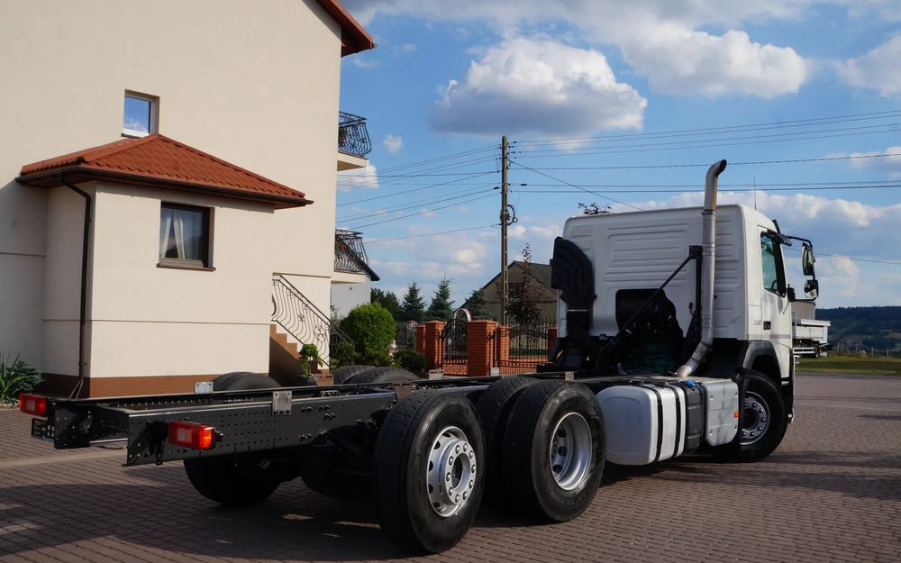Volvo FM 6X2 EURO 6 RAMA DO ZABUDOWY 2019r OŚ SKRĘTNA PODNOSZONA SCANIA - Šasija kravas automašīna: foto 5 Volvo FM 6X2 EURO 6 RAMA DO ZABUDOWY 2019r OŚ SKRĘTNA PODNOSZONA SCANIA - Šasija kravas automašīna: foto 5
