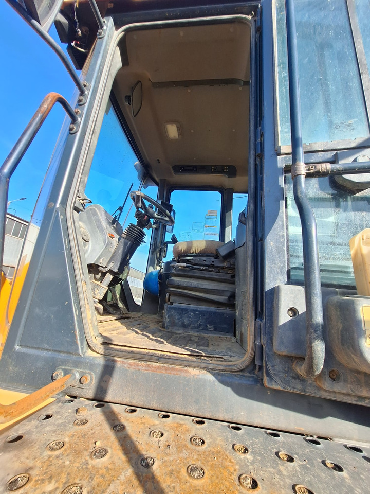 Hyundai HL770 - Riteņu iekrāvējs: foto 3 Hyundai HL770 - Riteņu iekrāvējs: foto 3