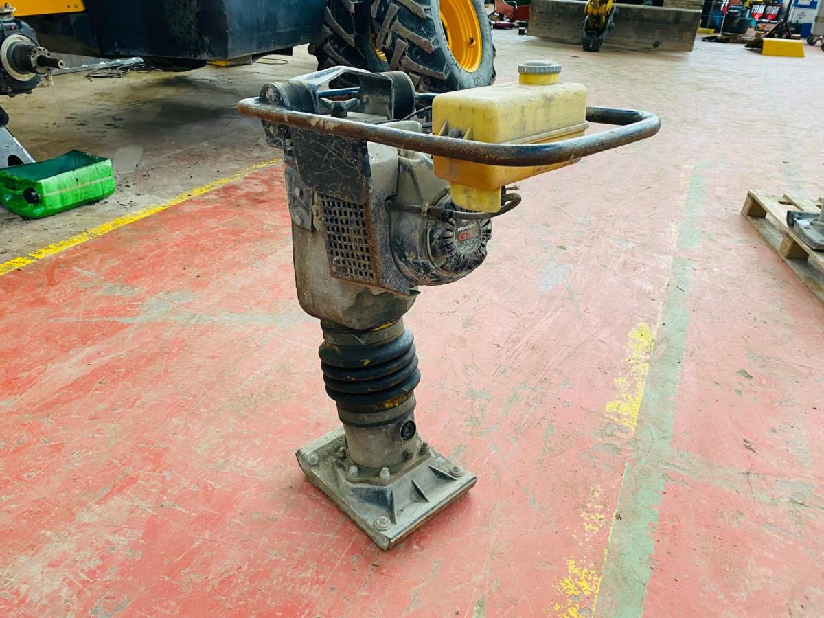 AMMANN Pilonneuse - Vibrokāja: foto 4 AMMANN Pilonneuse - Vibrokāja: foto 4