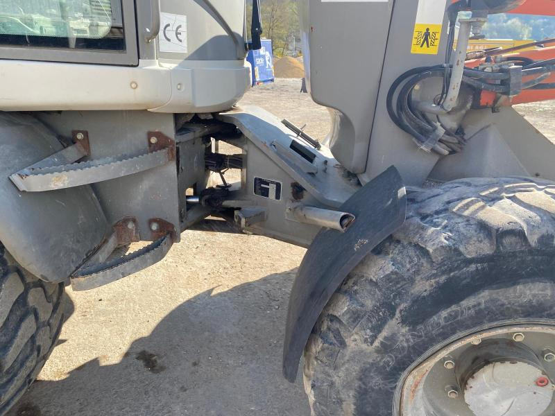 Riteņu iekrāvējs ATLAS Chargeuse avec tourelle 75 S: foto 9