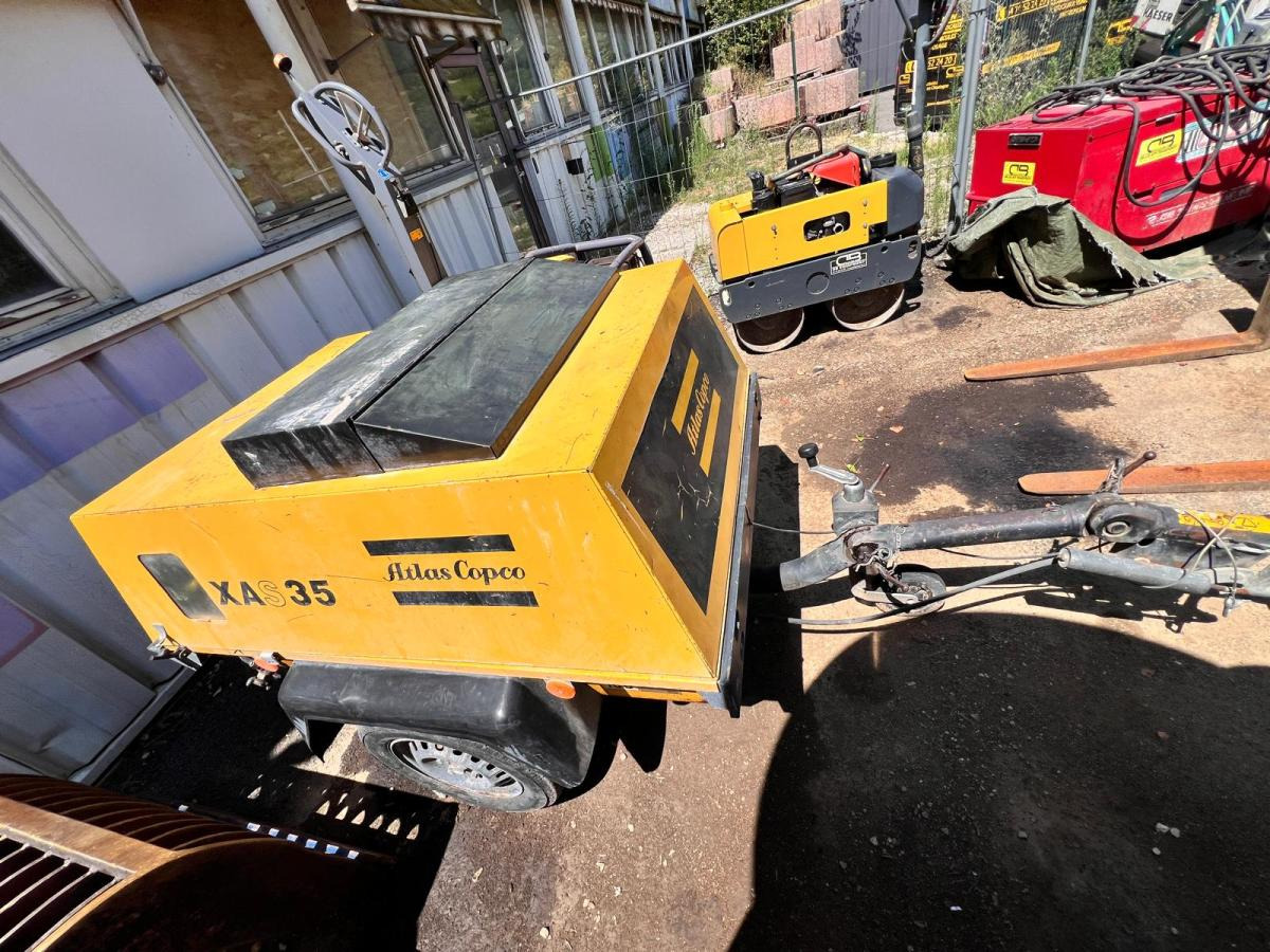 Atlas copco XAS 35 COMPRESSEUR 9BAR SUR REMORQUE (NET DE TVA) - Gaisa kompresors: foto 5 Atlas copco XAS 35 COMPRESSEUR 9BAR SUR REMORQUE (NET DE TVA) - Gaisa kompresors: foto 5