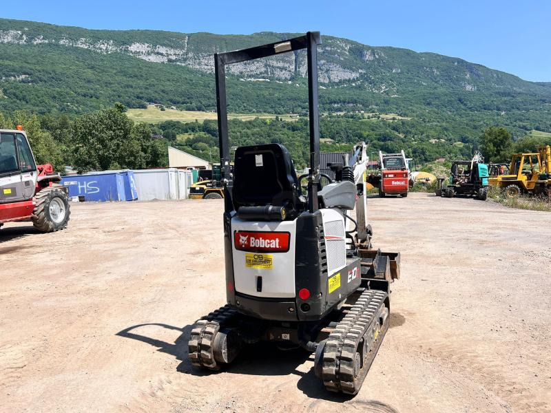 Bobcat E10 Z MINIPELLE 1T - Mini-ekskavators: foto 3 Bobcat E10 Z MINIPELLE 1T - Mini-ekskavators: foto 3