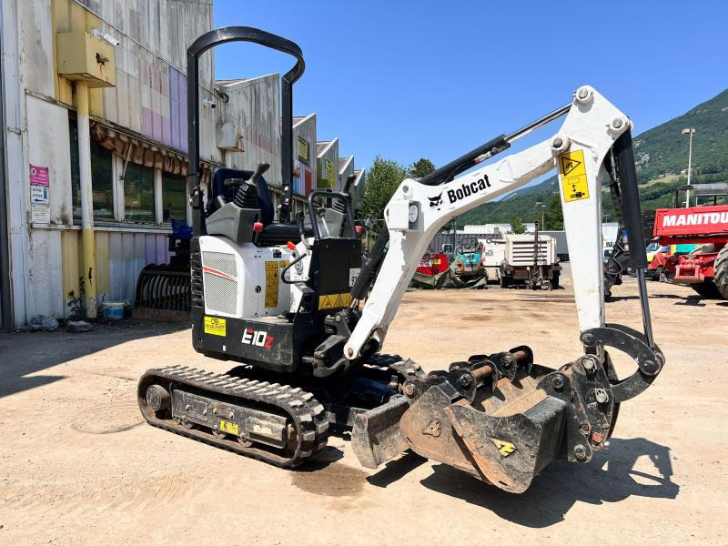 Bobcat E10 Z MINIPELLE 1T - Mini-ekskavators: foto 4 Bobcat E10 Z MINIPELLE 1T - Mini-ekskavators: foto 4