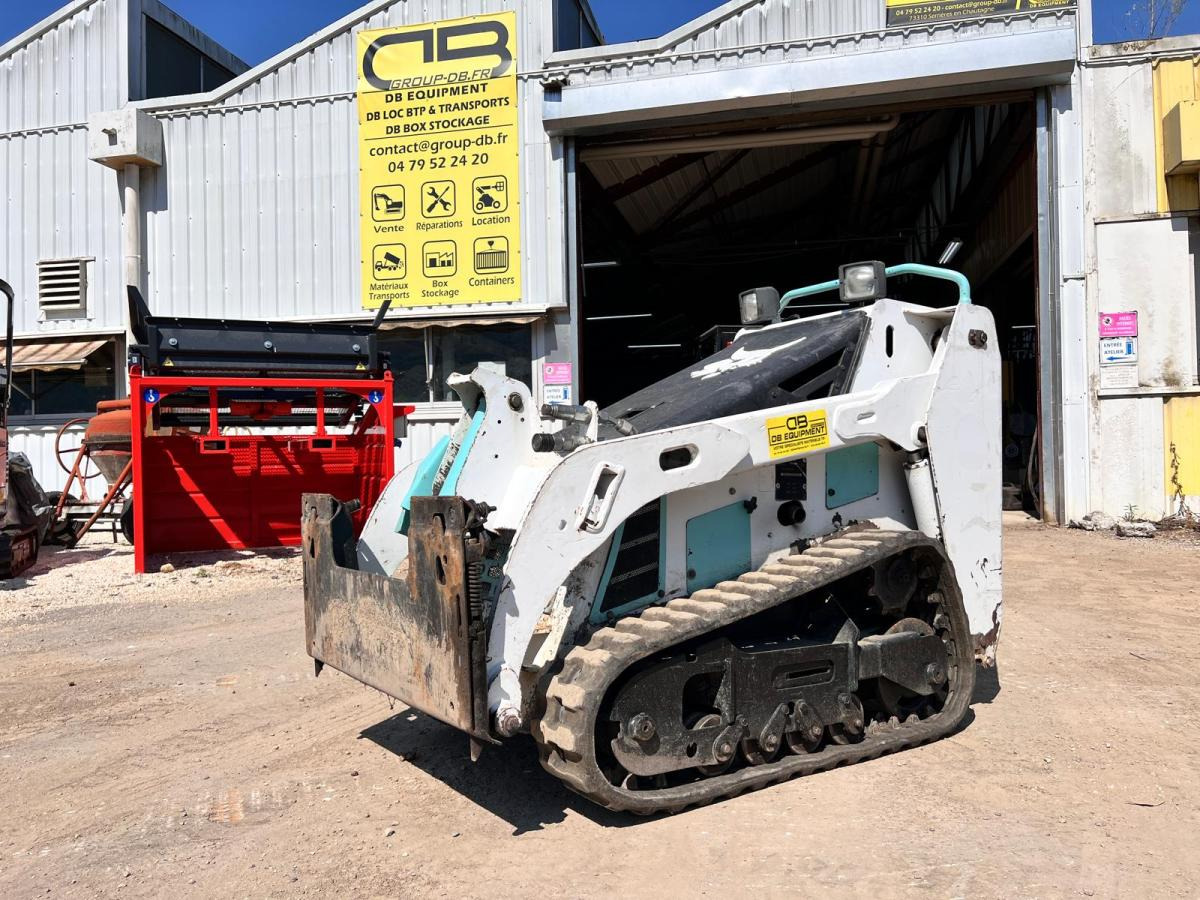 Bobcat MT55 MINI CHARGEUSE SKID A CHENILLE - Kāpurķēžu kompaktiekrāvējs: foto 1 Bobcat MT55 MINI CHARGEUSE SKID A CHENILLE - Kāpurķēžu kompaktiekrāvējs: foto 1