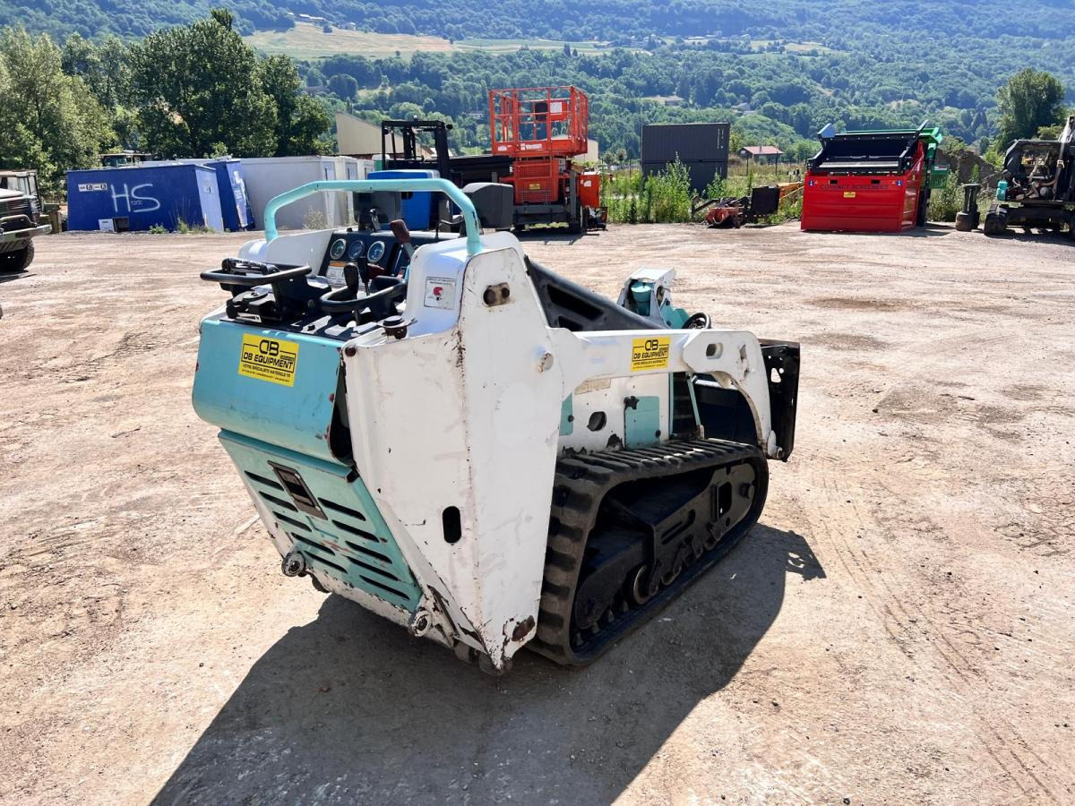 Bobcat MT55 MINI CHARGEUSE SKID A CHENILLE - Kāpurķēžu kompaktiekrāvējs: foto 4 Bobcat MT55 MINI CHARGEUSE SKID A CHENILLE - Kāpurķēžu kompaktiekrāvējs: foto 4
