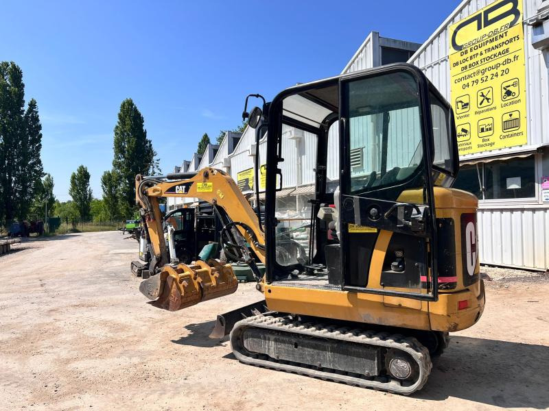 Caterpillar 301.6C MINIPELLE 1,7T (NET DE TVA) - Mini-ekskavators: foto 2 Caterpillar 301.6C MINIPELLE 1,7T (NET DE TVA) - Mini-ekskavators: foto 2