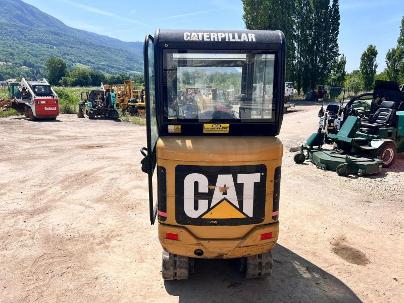 Caterpillar 301.6C MINIPELLE 1,7T (NET DE TVA) - Mini-ekskavators: foto 3 Caterpillar 301.6C MINIPELLE 1,7T (NET DE TVA) - Mini-ekskavators: foto 3