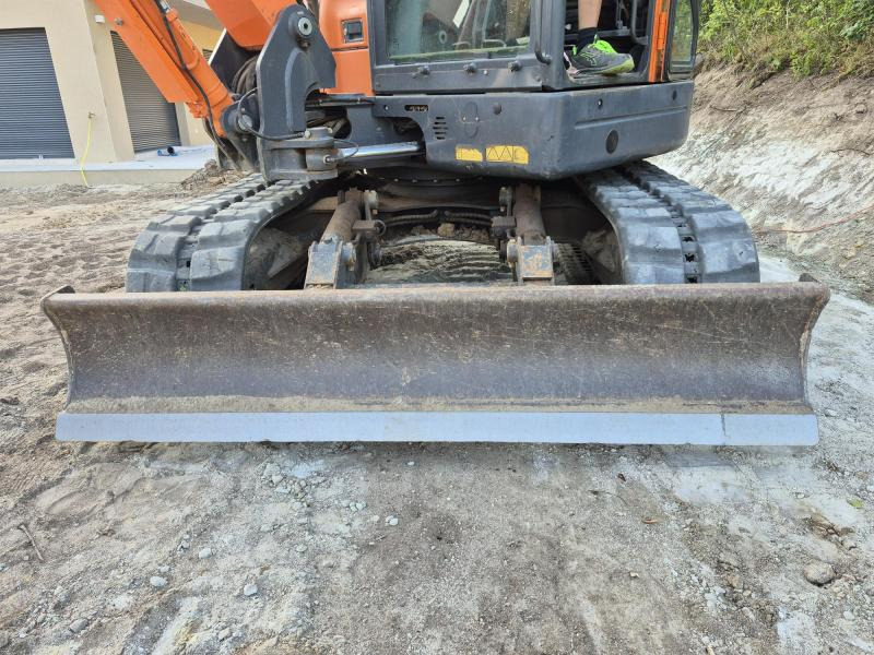 Doosan DX85R-3 PELLE A CHENILLES 8,5T - Kāpurķēžu ekskavators: foto 5 Doosan DX85R-3 PELLE A CHENILLES 8,5T - Kāpurķēžu ekskavators: foto 5