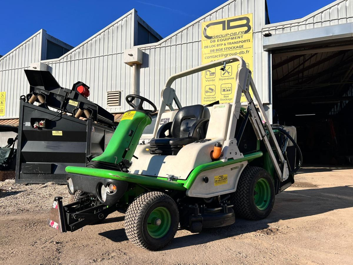 ETESIA HYDRO 124D Tondeuse autoportée 124cm - Zāles pļāvējs: foto 1 ETESIA HYDRO 124D Tondeuse autoportée 124cm - Zāles pļāvējs: foto 1