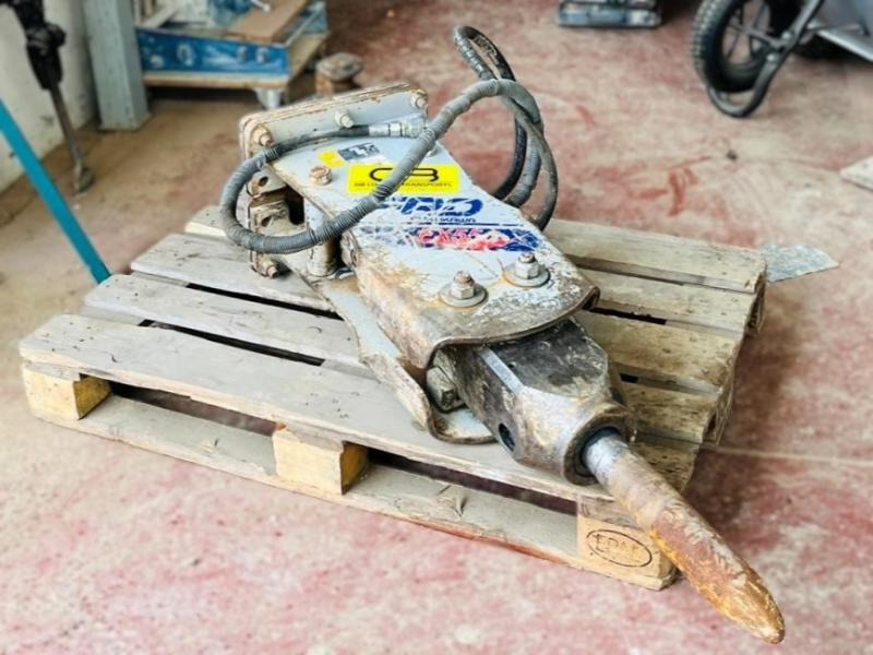 FURUKAWA FX55 BRH Marteau Hydraulique - Hidrauliskais āmurs: foto 2 FURUKAWA FX55 BRH Marteau Hydraulique - Hidrauliskais āmurs: foto 2