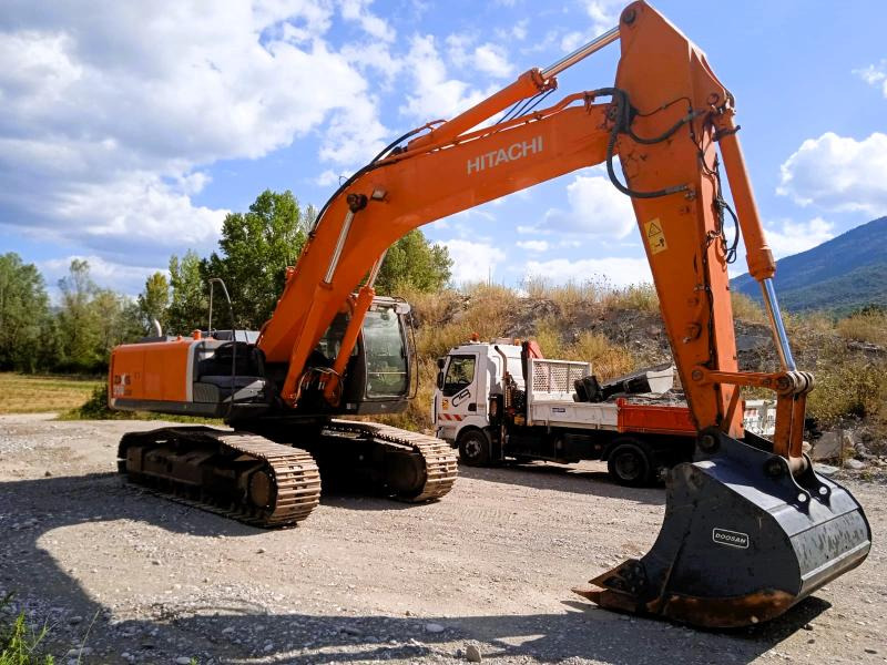 HITACHI PELLE ZX 350 LCN-3 35T - Kāpurķēžu ekskavators: foto 4 HITACHI PELLE ZX 350 LCN-3 35T - Kāpurķēžu ekskavators: foto 4