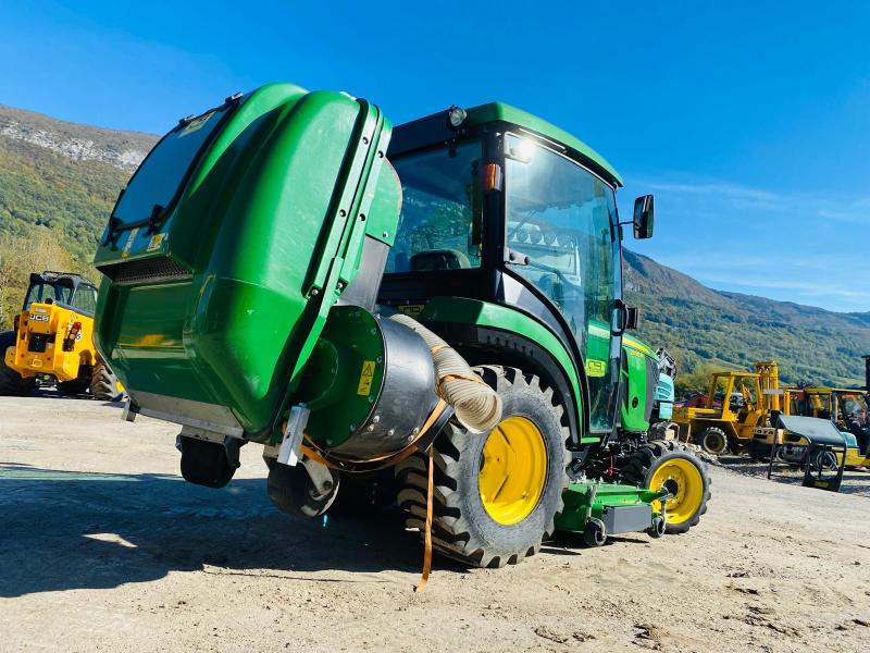 John Deere 2038R avec plateau de coupe et bas de ramassage - Mini traktors: foto 5 John Deere 2038R avec plateau de coupe et bas de ramassage - Mini traktors: foto 5