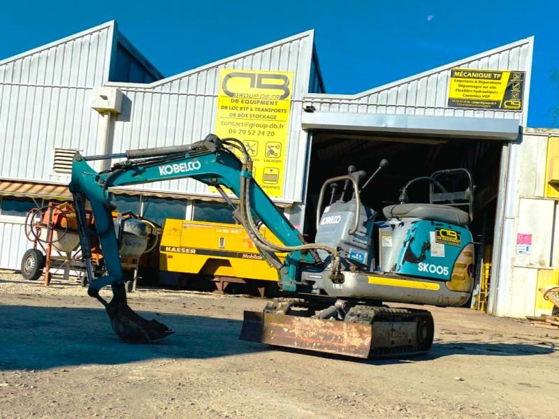 KOBELCO Mini pelle électrique SK007 - Mini-ekskavators: foto 1 KOBELCO Mini pelle électrique SK007 - Mini-ekskavators: foto 1