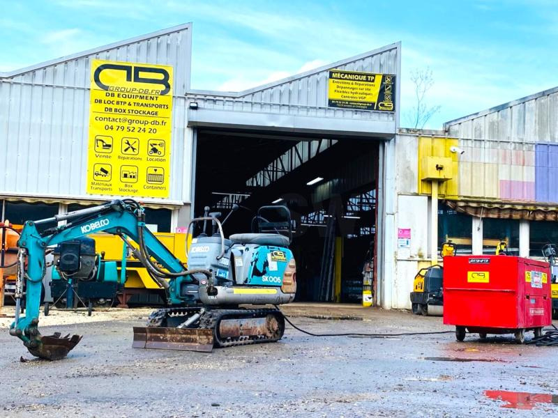 KOBELCO Mini pelle électrique SK007 - Mini-ekskavators: foto 1 KOBELCO Mini pelle électrique SK007 - Mini-ekskavators: foto 1