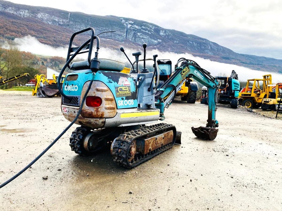 KOBELCO Mini pelle électrique SK007 - Mini-ekskavators: foto 4 KOBELCO Mini pelle électrique SK007 - Mini-ekskavators: foto 4