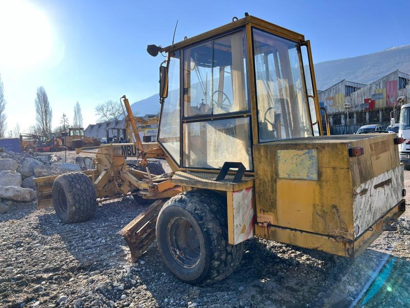 Mbu G50A NIVELEUSE 7T - Greiders: foto 2 Mbu G50A NIVELEUSE 7T - Greiders: foto 2