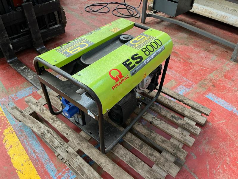 PRAMAC Groupe électrogène ES 8000 (NET DE TVA) - Elektroģenerators: foto 3 PRAMAC Groupe électrogène ES 8000 (NET DE TVA) - Elektroģenerators: foto 3
