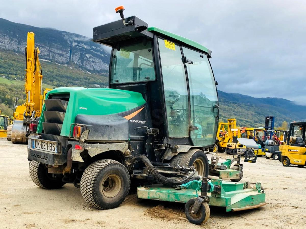 RANSOMES TONDEUSE MULCHING RANSOMES 951D PLUS (NET DE TVA) - Zāles pļāvējs: foto 4 RANSOMES TONDEUSE MULCHING RANSOMES 951D PLUS (NET DE TVA) - Zāles pļāvējs: foto 4