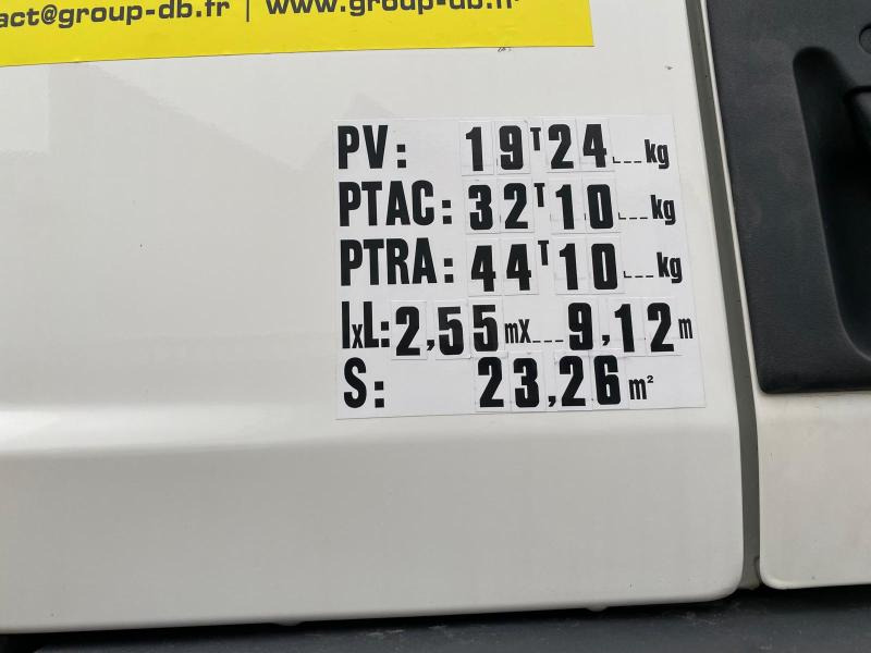 Kravas automašīna pašizgāzējs, Kravas auto ar manipulatoru RENAULT KERAX 8x4 520 BIBENNE CIF GRUE CORMACH: foto 26