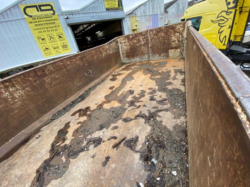 Kravas automašīna pašizgāzējs, Kravas auto ar manipulatoru RENAULT KERAX 8x4 520 BIBENNE CIF GRUE CORMACH: foto 11