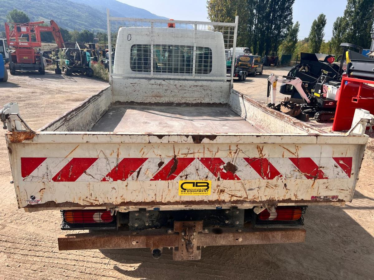 Renault Master TRIBENNE 2,3L DCI 125CV - Kravas automašīna pašizgāzējs: foto 3 Renault Master TRIBENNE 2,3L DCI 125CV - Kravas automašīna pašizgāzējs: foto 3