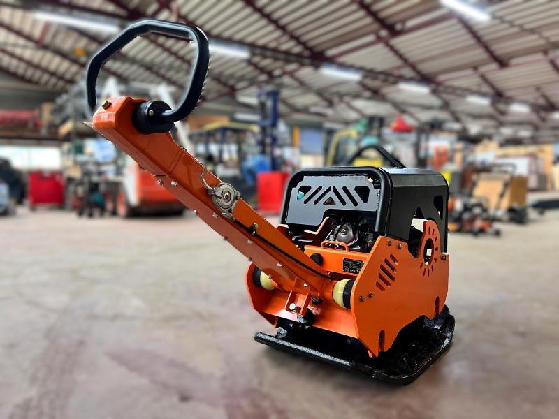 Spatmat Plaque vibrante compacteur à main 450Kg NEUVE SPATMAT TP450 - Vibrobliete: foto 4 Spatmat Plaque vibrante compacteur à main 450Kg NEUVE SPATMAT TP450 - Vibrobliete: foto 4