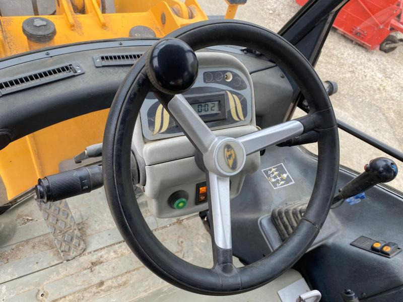 Ekskavators-iekrāvējs VENIERI Tractopelle V8.23D: foto 10