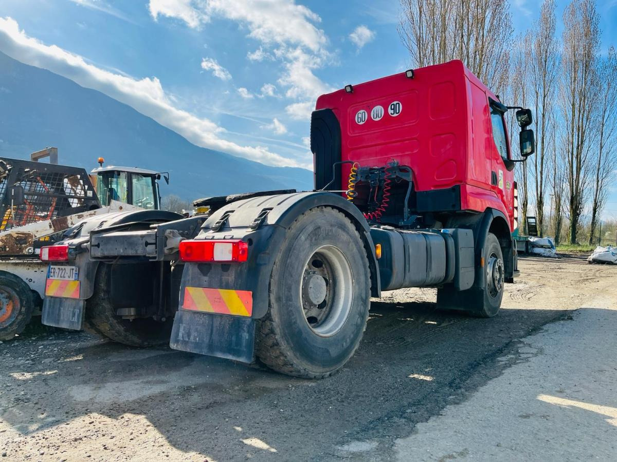 RENAULT Tracteur TRUCKS PREMIUM 420.19 4x2 - Vilcējs: foto 5 RENAULT Tracteur TRUCKS PREMIUM 420.19 4x2 - Vilcējs: foto 5