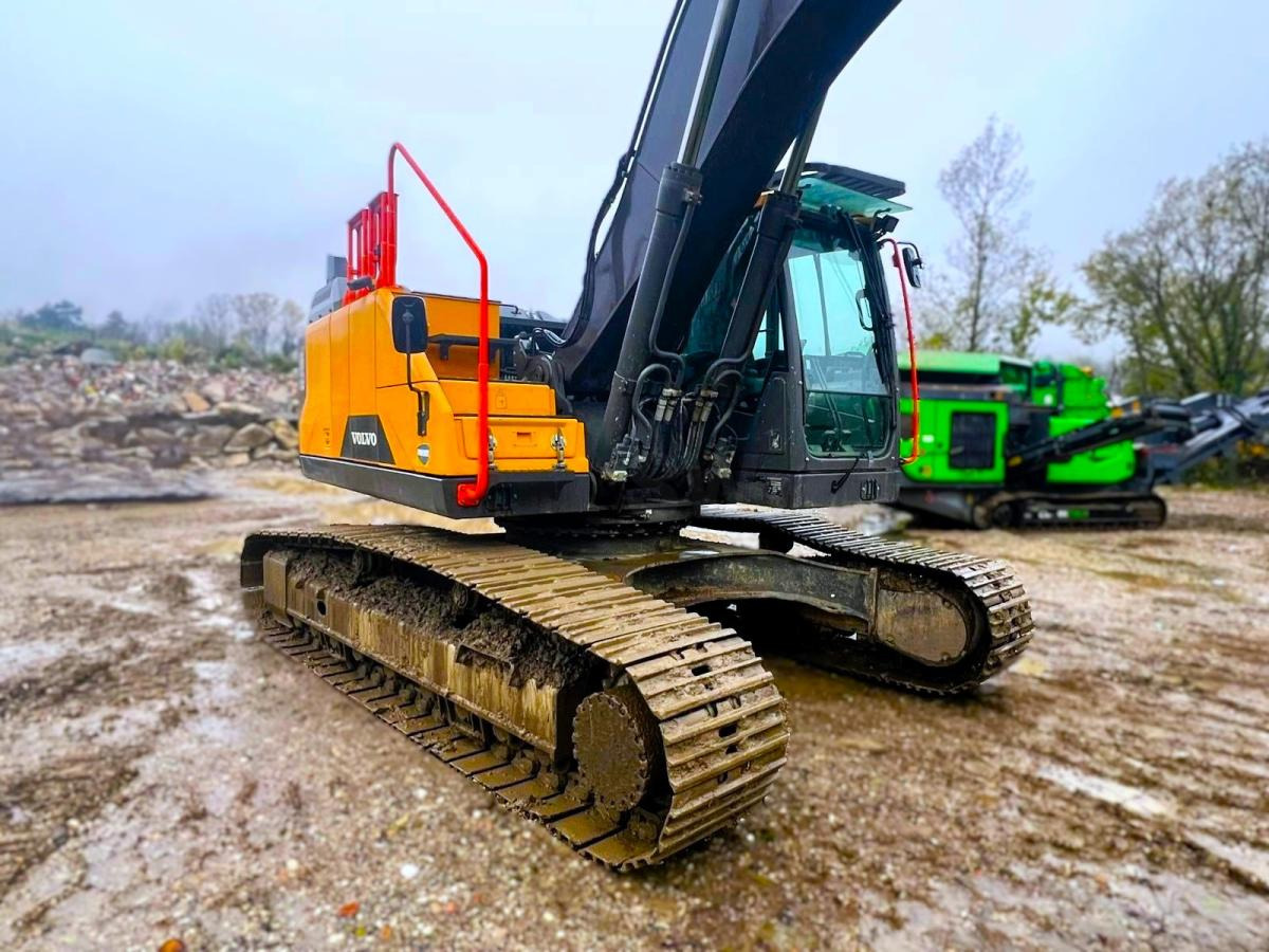Volvo EC250EL PELLE 29T - Kāpurķēžu ekskavators: foto 5 Volvo EC250EL PELLE 29T - Kāpurķēžu ekskavators: foto 5