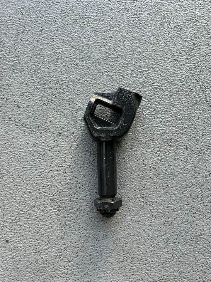 MAN KAT 1-8X8-6X6-4X4-81437400074-MAREX-SHOCK ABSORBER MOUNT-OFF-ROAD TRUCK - Rezerves daļa: foto 1 MAN KAT 1-8X8-6X6-4X4-81437400074-MAREX-SHOCK ABSORBER MOUNT-OFF-ROAD TRUCK - Rezerves daļa: foto 1