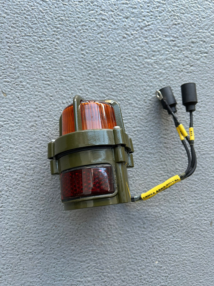 MAN KAT 1-8X8-6X6-4X4-INDICATOR LAMP-OFF-ROAD TRUCK - Rezerves daļa: foto 2 MAN KAT 1-8X8-6X6-4X4-INDICATOR LAMP-OFF-ROAD TRUCK - Rezerves daļa: foto 2