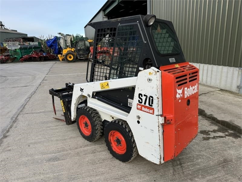 Bobcat Bobcat S70 Skid Steer - Kompaktiekrāvējs: foto 2 Bobcat Bobcat S70 Skid Steer - Kompaktiekrāvējs: foto 2