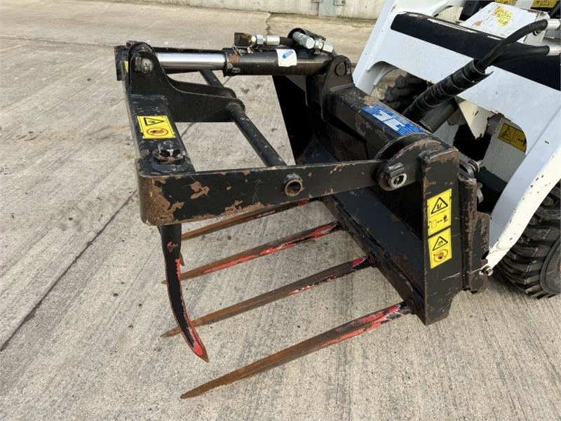 Kompaktiekrāvējs Bobcat S70 Skid Steer: foto 11