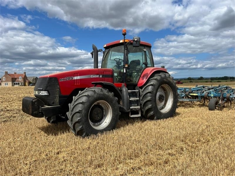 Case Case MX285 Tractor - Traktors: foto 3 Case Case MX285 Tractor - Traktors: foto 3