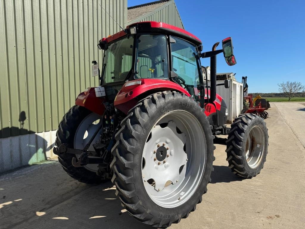 Case Farmall 105c - Traktors: foto 4 Case Farmall 105c - Traktors: foto 4