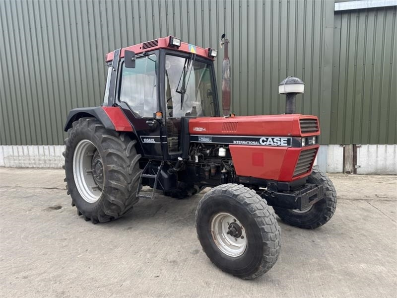 Case IH International Case International 1056XL 2WD - Traktors: foto 1 Case IH International Case International 1056XL 2WD - Traktors: foto 1