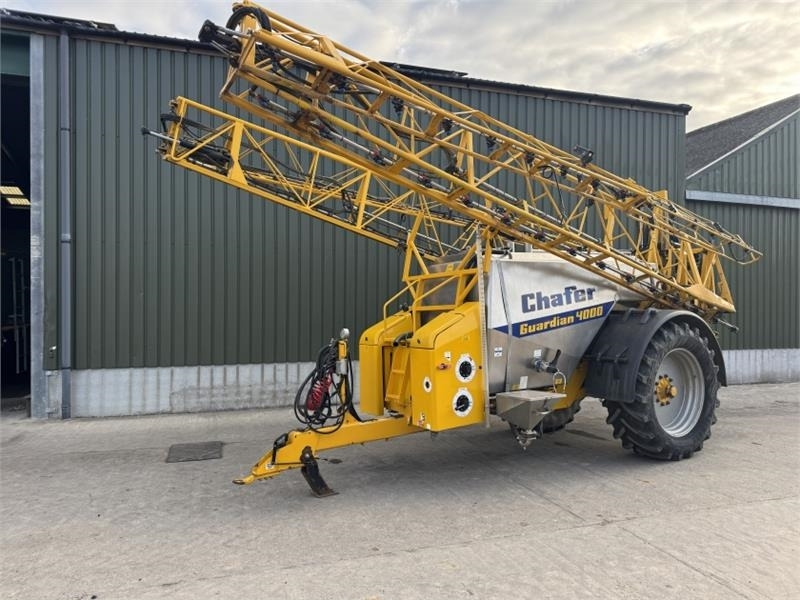 Chafer Guardian 4000L 30m Trailed Sprayer - Uzkarināmais miglotājs: foto 1 Chafer Guardian 4000L 30m Trailed Sprayer - Uzkarināmais miglotājs: foto 1