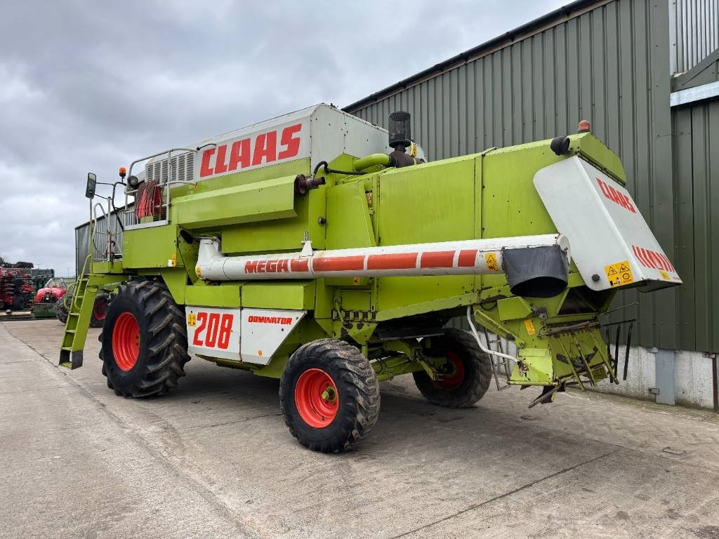 Claas 208 dominator mega combine - Labības kombains: foto 4 Claas 208 dominator mega combine - Labības kombains: foto 4