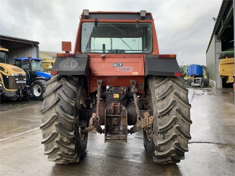 Fiat 1280 Turbo 2WD - Traktors: foto 5 Fiat 1280 Turbo 2WD - Traktors: foto 5