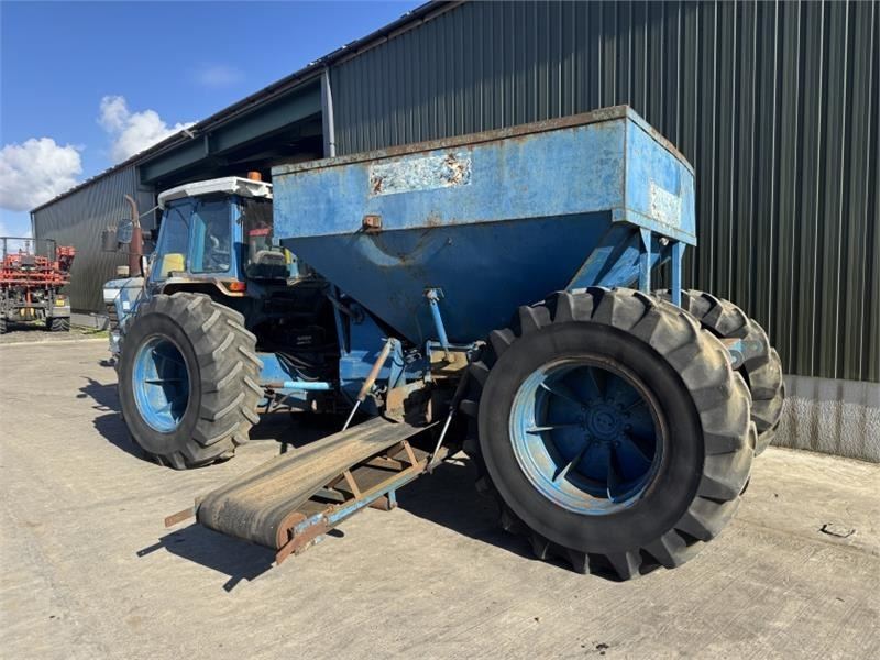 Ford 5610 Dual Power Gravel Cart - Artikulētias pašizgāzējs: foto 2 Ford 5610 Dual Power Gravel Cart - Artikulētias pašizgāzējs: foto 2