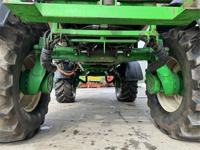 Uzkarināmais miglotājs Househam Air Ride 3000L Self Propelled Sprayer: foto 6
