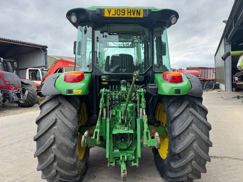 John Deere 5100 R - Traktors: foto 5 John Deere 5100 R - Traktors: foto 5