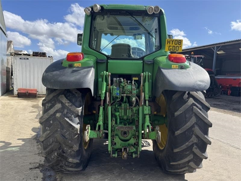 John Deere 6930 Premium - Traktors: foto 5 John Deere 6930 Premium - Traktors: foto 5