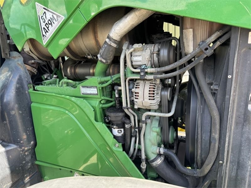 Traktors John Deere John Deere 6215R Autopower: foto 13