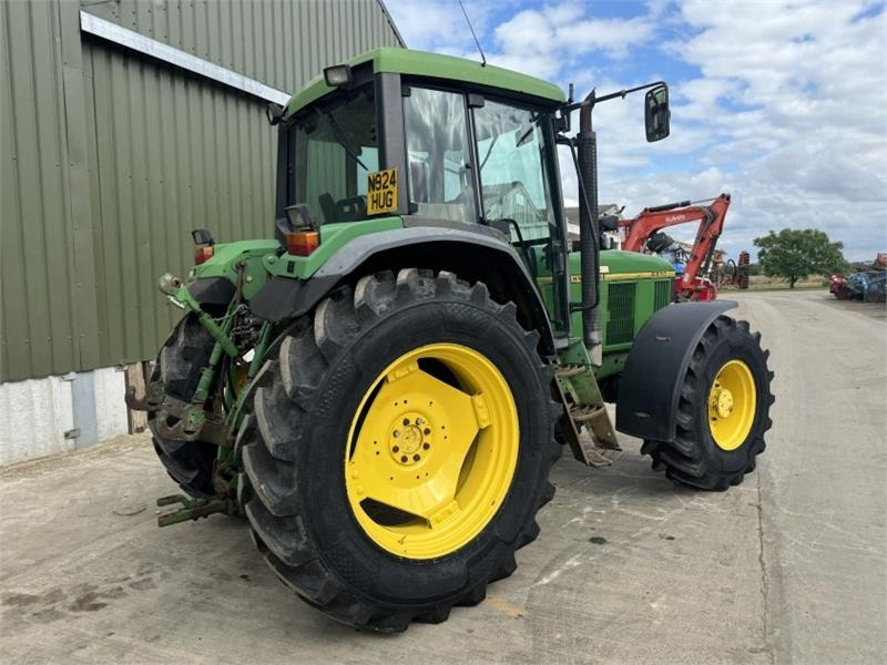 John Deere John Deere 6800 Tractor - Traktors: foto 4 John Deere John Deere 6800 Tractor - Traktors: foto 4