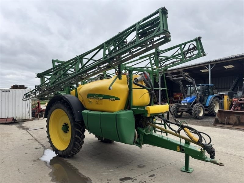 John Deere John Deere 732 Trailed Sprayer - Uzkarināmais miglotājs: foto 4 John Deere John Deere 732 Trailed Sprayer - Uzkarināmais miglotājs: foto 4